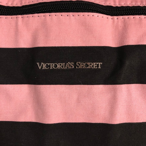 Victoria Secret Travel Bag - Picture 3 of 6